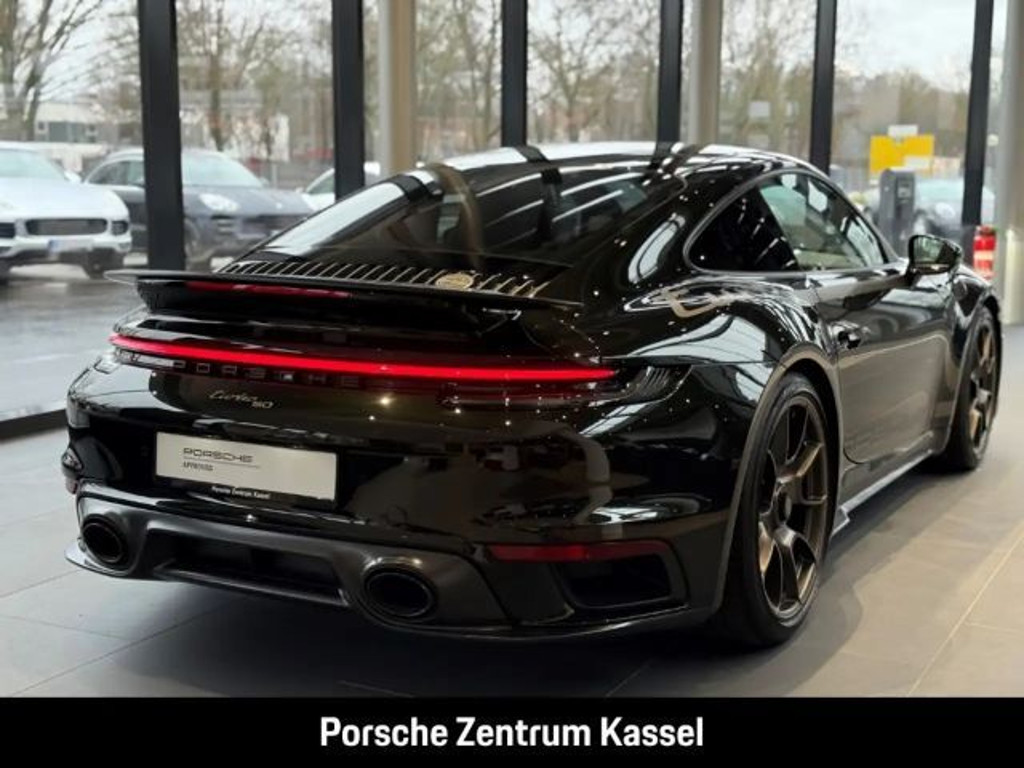 Porsche 992