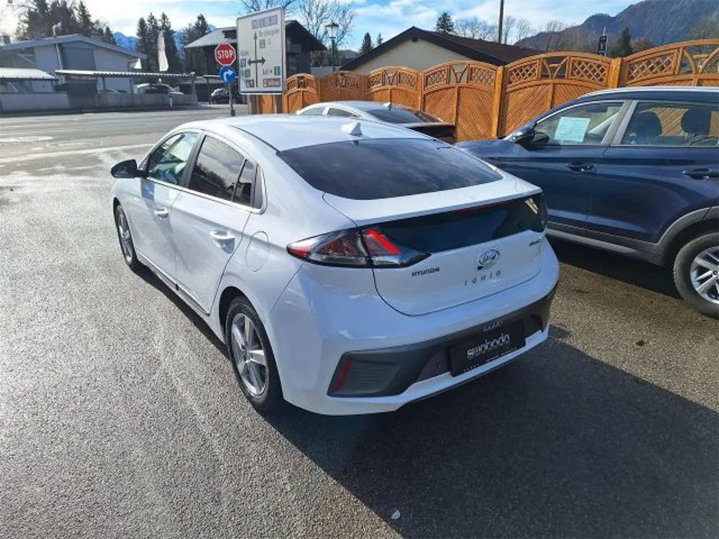 Hyundai Ioniq