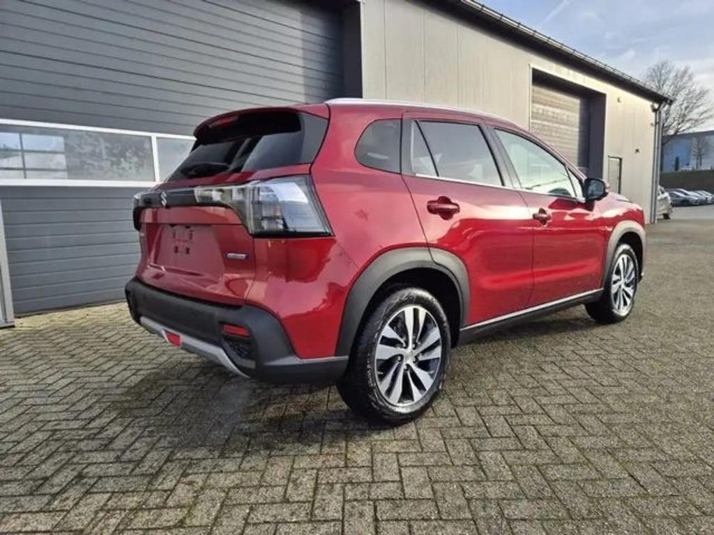 Suzuki S-Cross