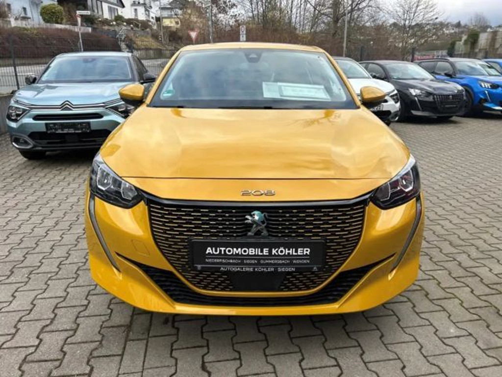 Peugeot e-208