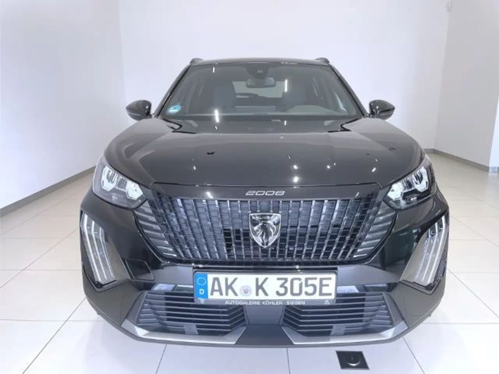 Peugeot e-2008