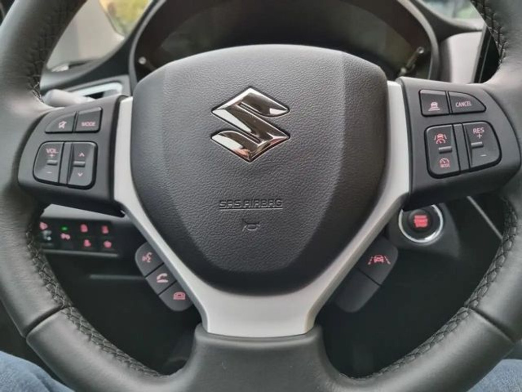 Suzuki S-Cross