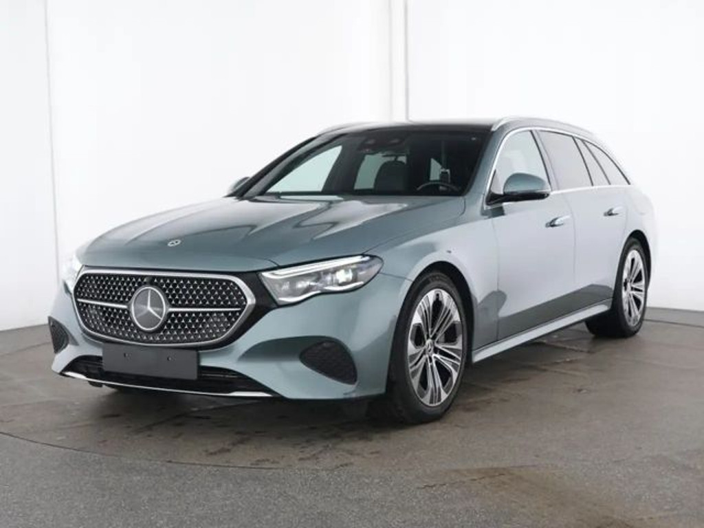 Mercedes-Benz E-Klasse 2024 Hybride Diesel