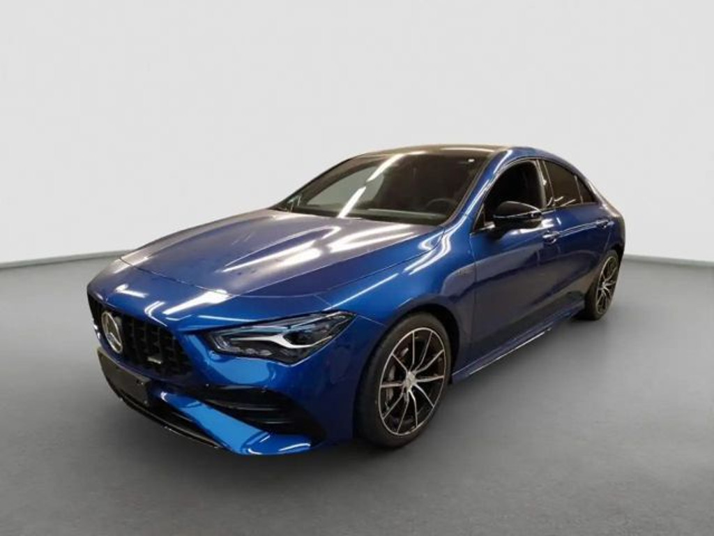 Mercedes-Benz CLA-Klasse 2024 Benzine