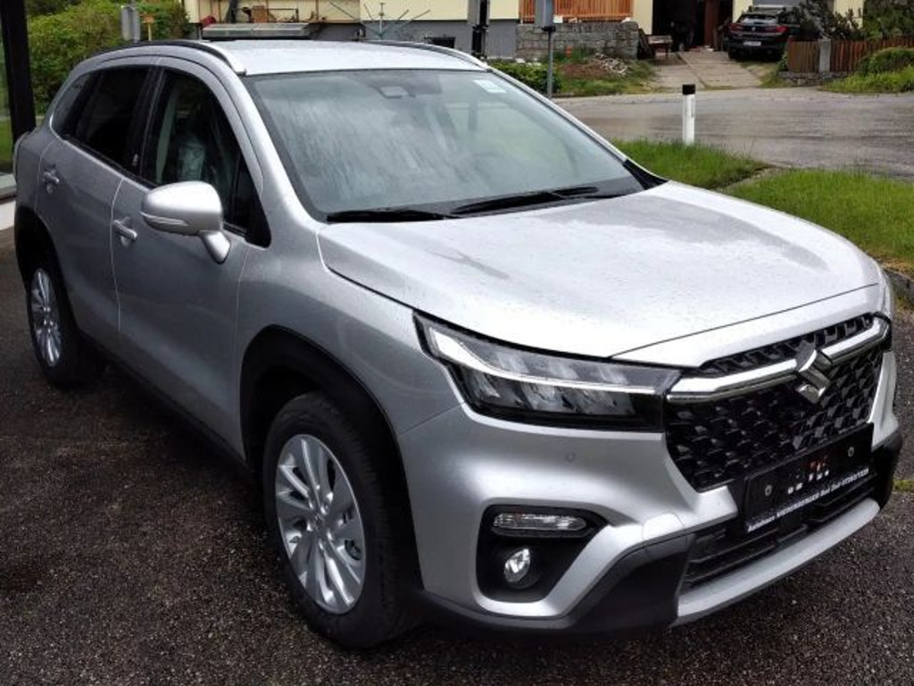 Suzuki S-Cross