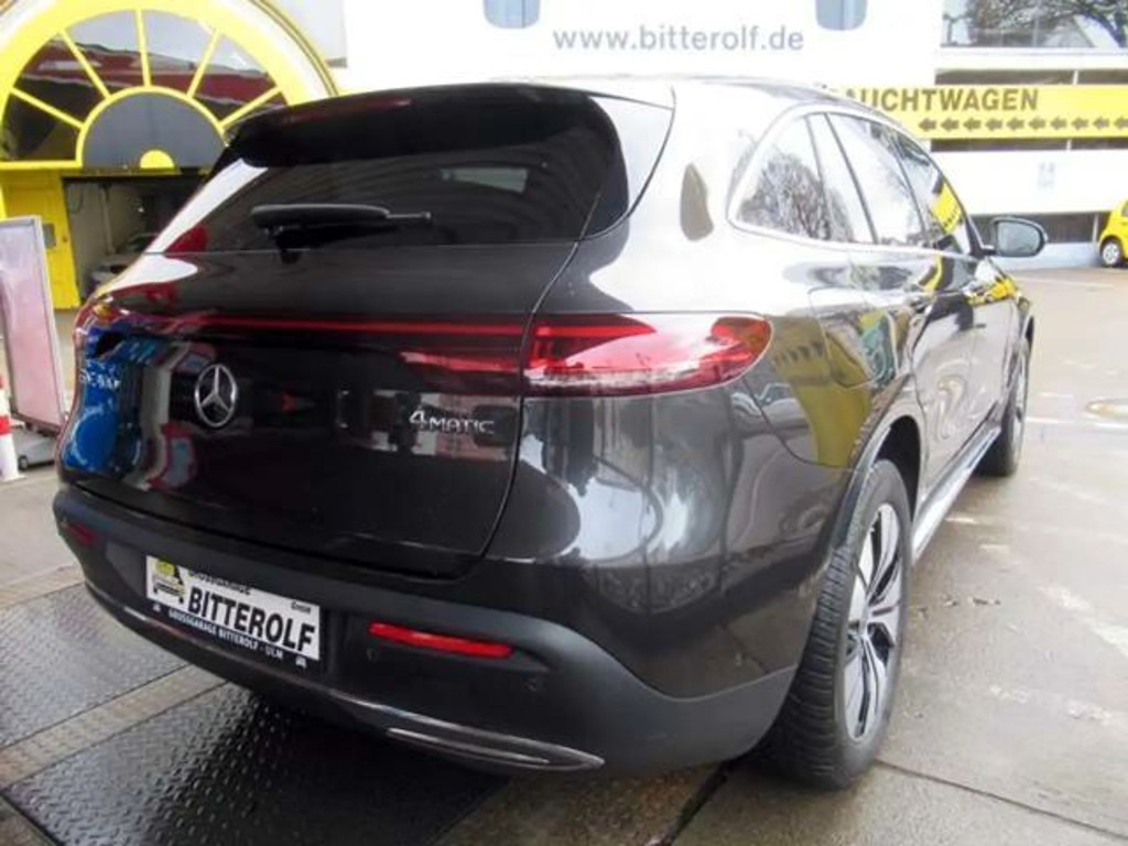 Mercedes-Benz EQC