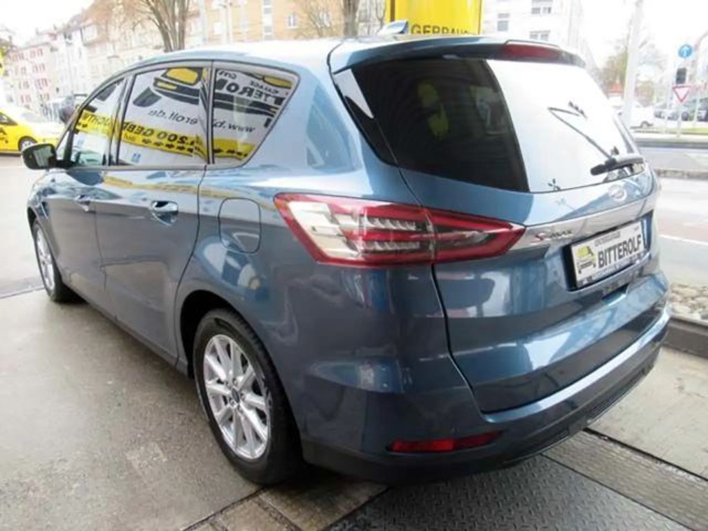 Ford S-Max