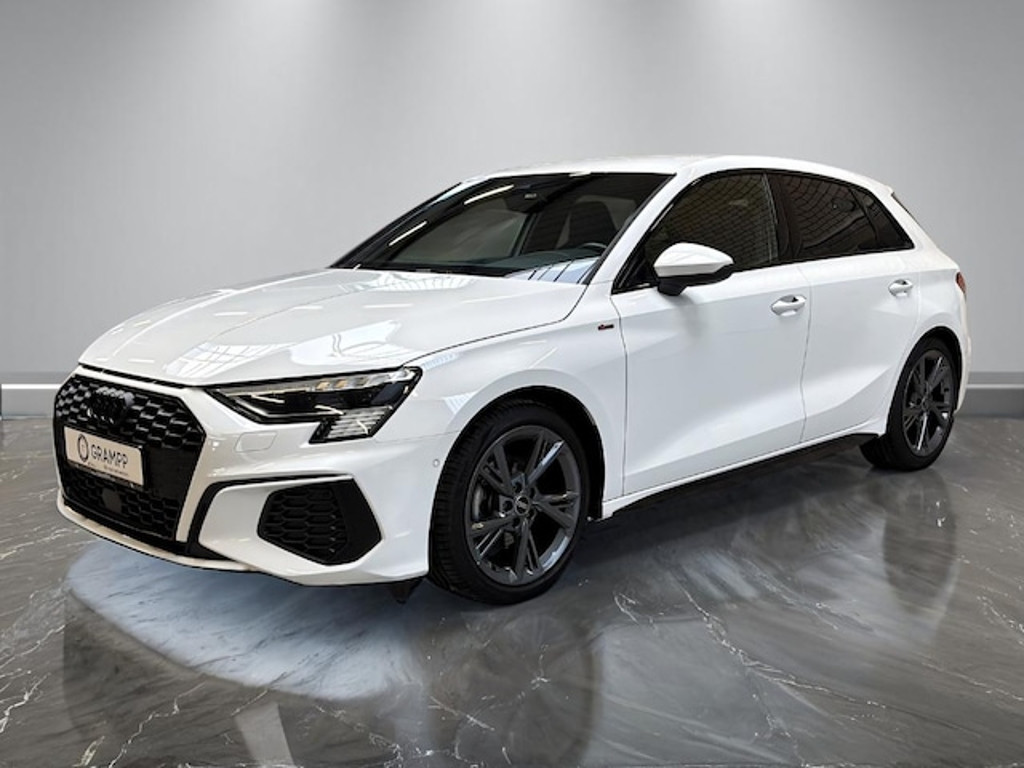 Audi A3 2024 Benzine