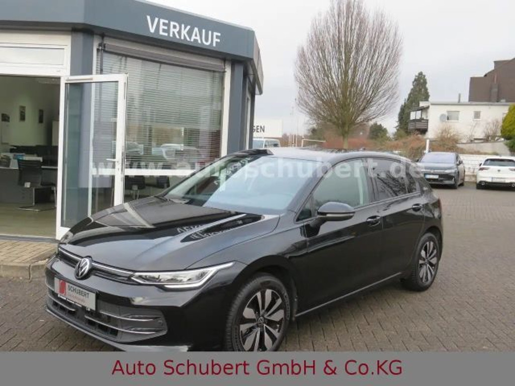 Volkswagen Golf 2024 Benzine