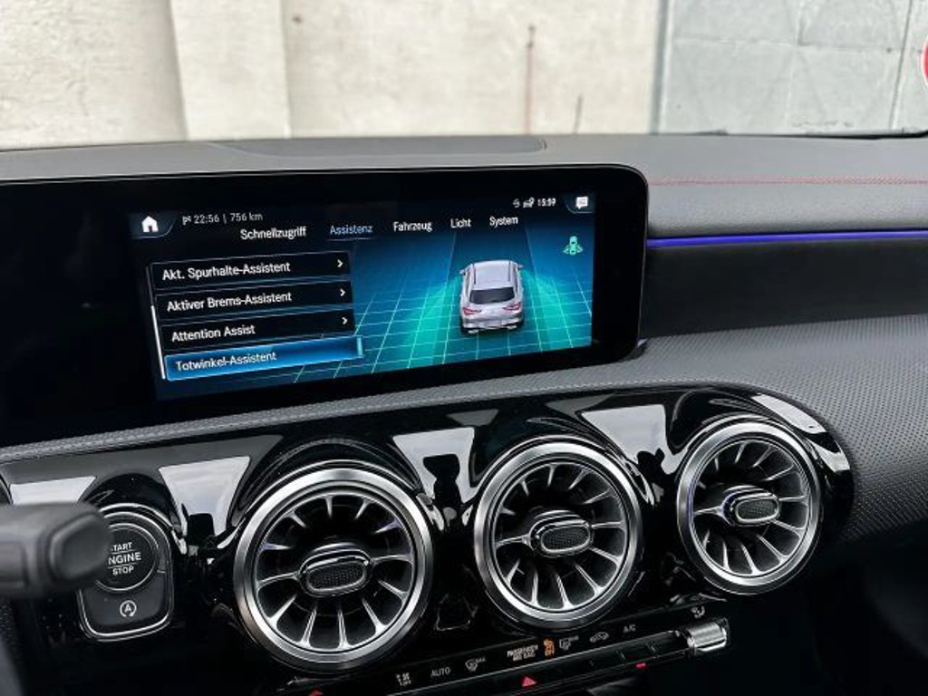 Mercedes-Benz CLA-Klasse