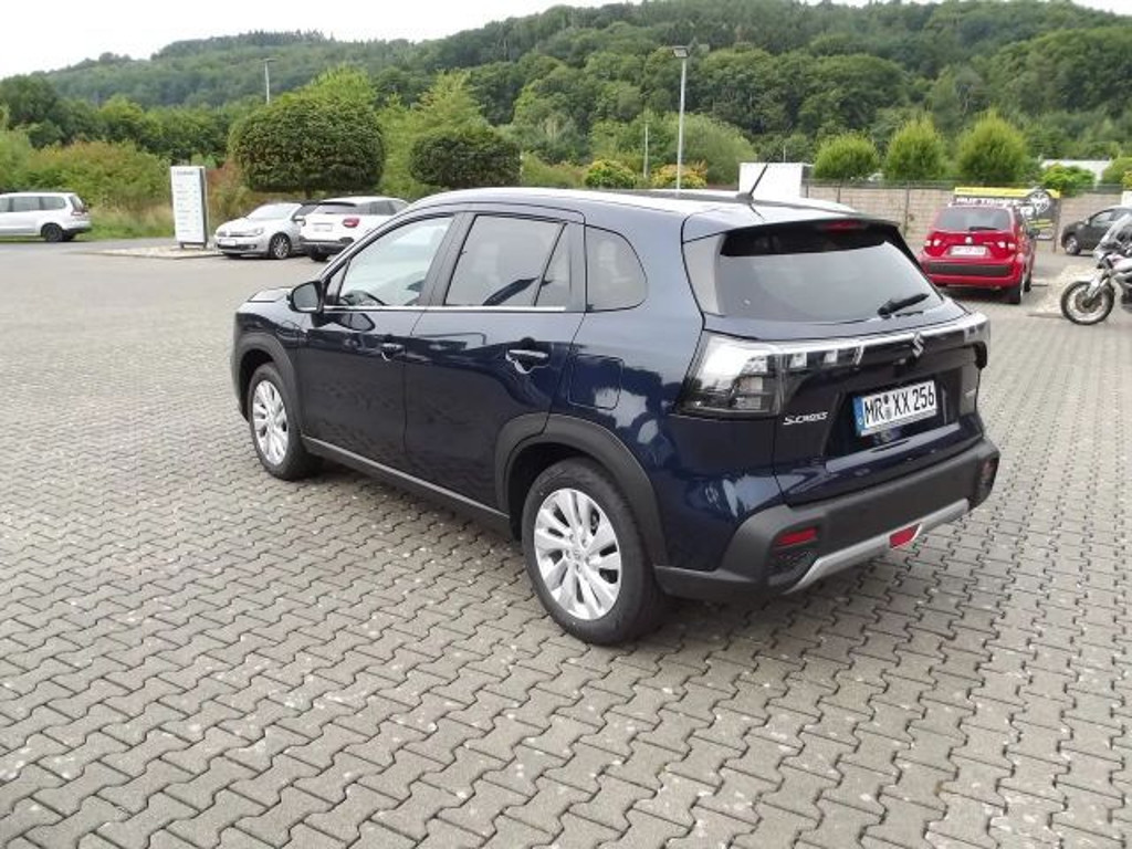 Suzuki S-Cross