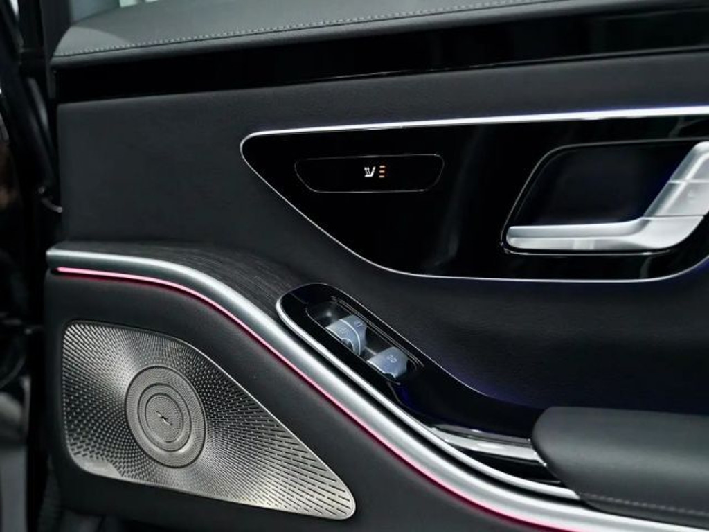 Mercedes-Benz S-Klasse