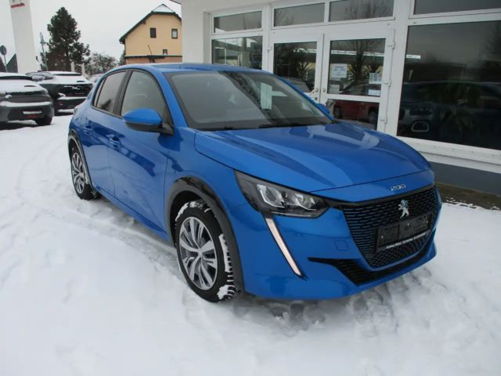 Peugeot e-208
