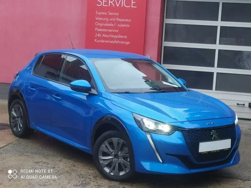 Peugeot e-208