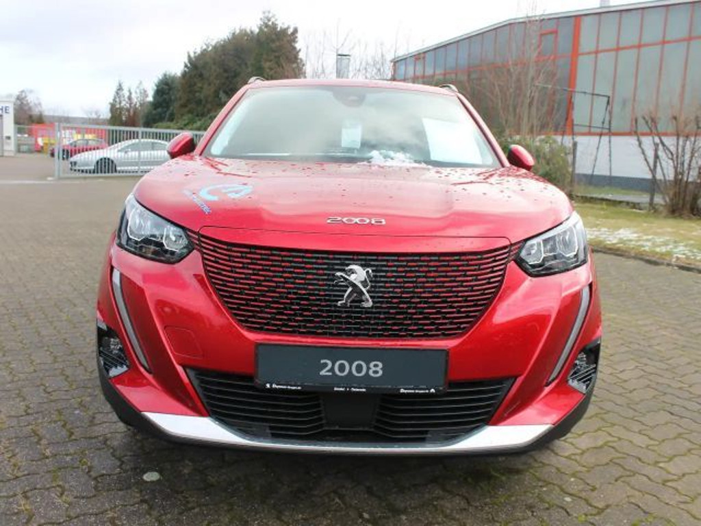Peugeot e-2008