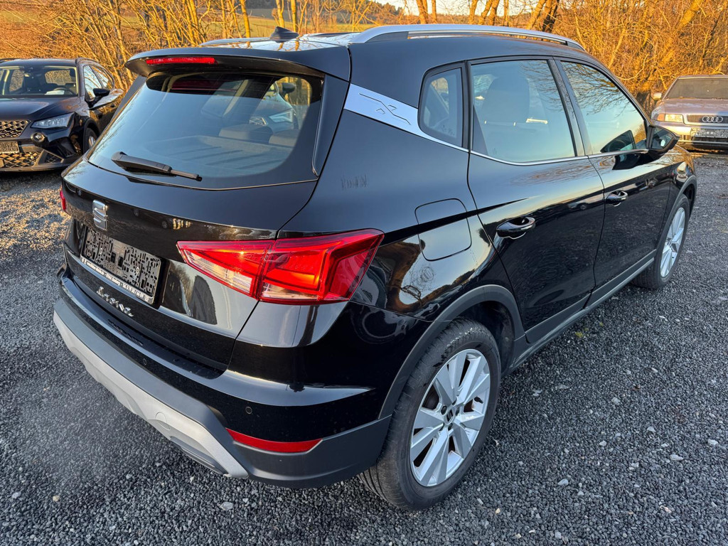 Seat Arona