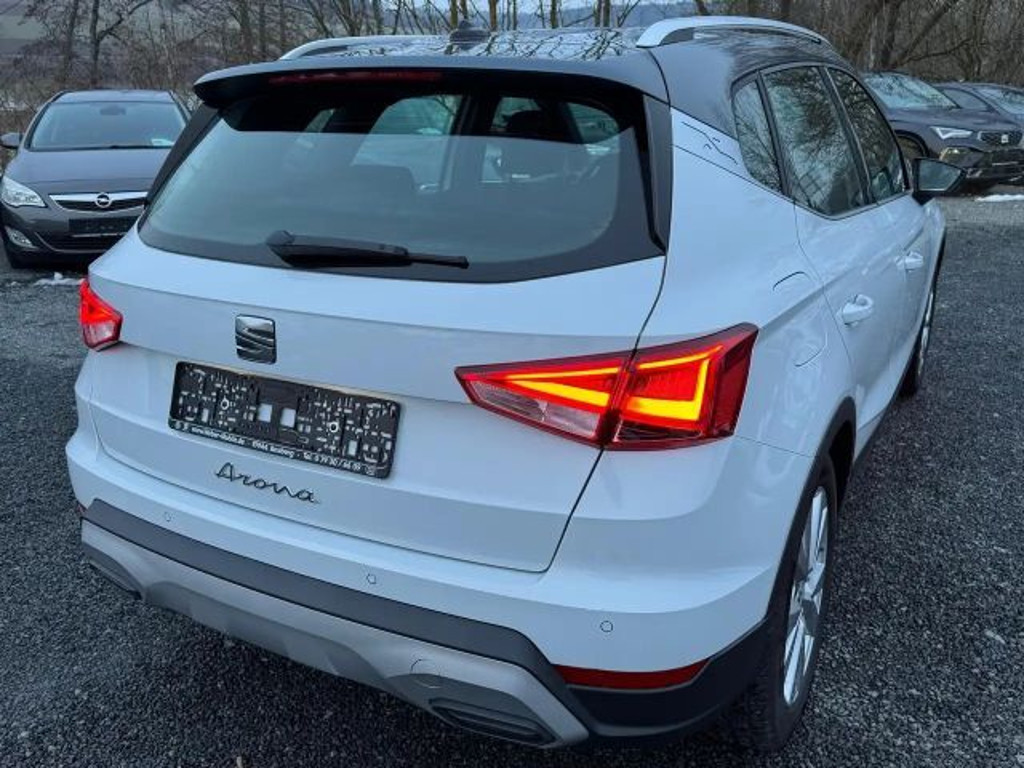 Seat Arona