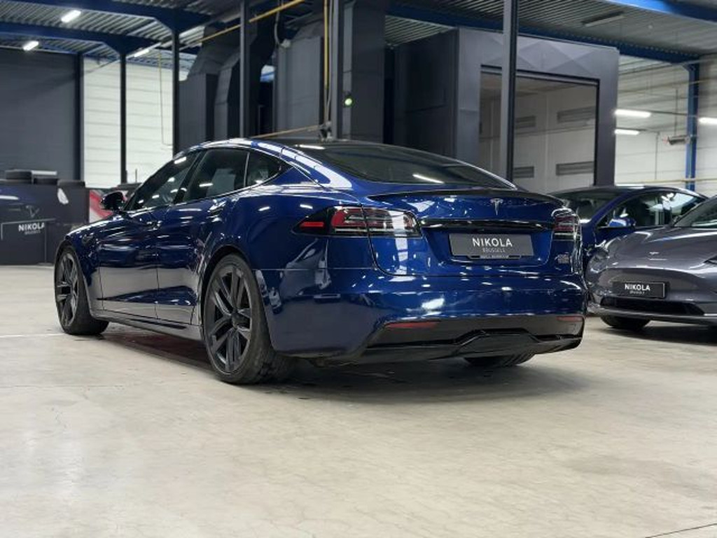 Tesla Model S