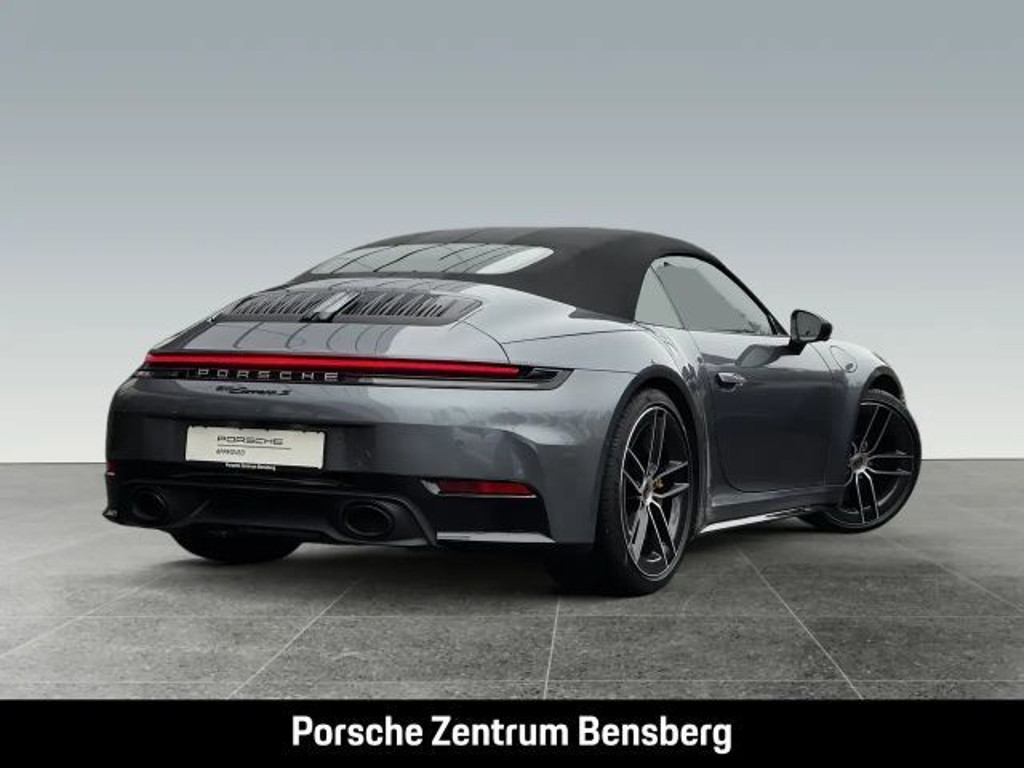 Porsche 992
