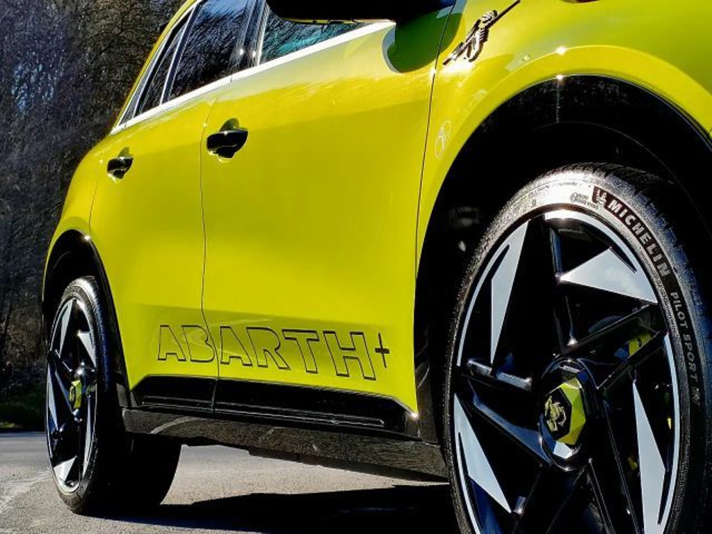 Abarth 600e