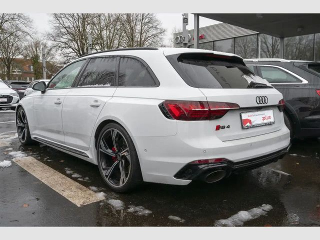 Audi RS4