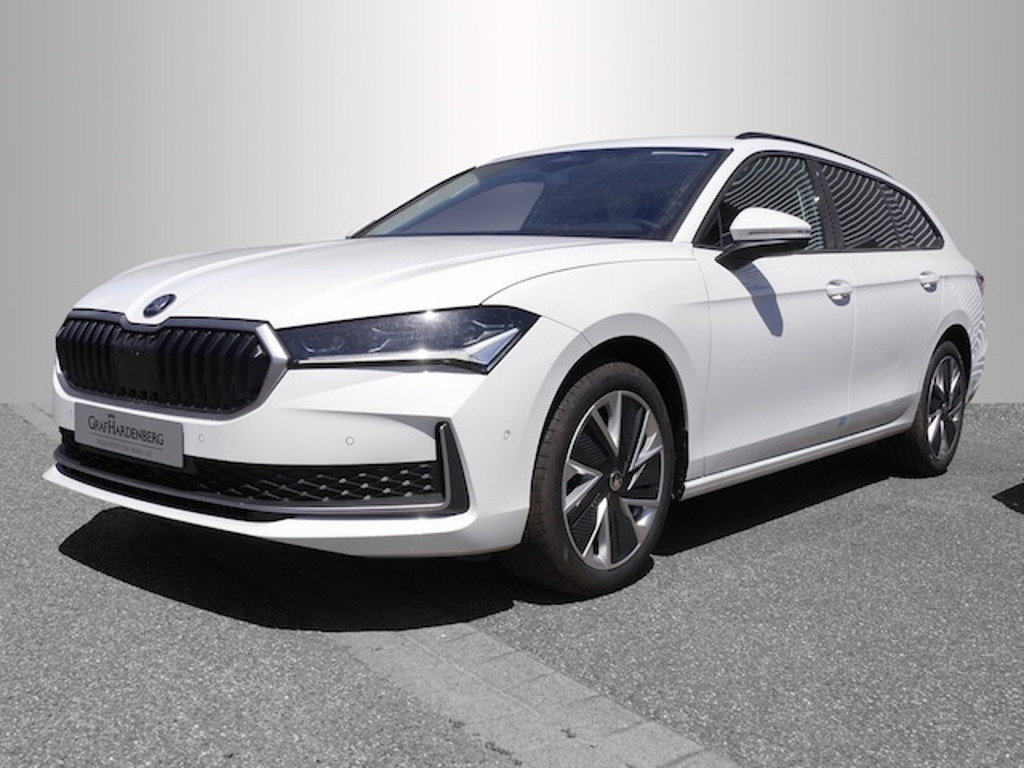 Skoda Superb 2025 Benzine