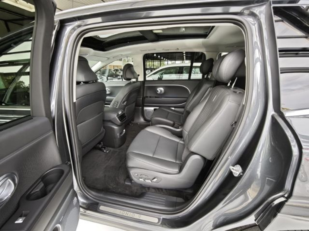 Hyundai IONIQ 9