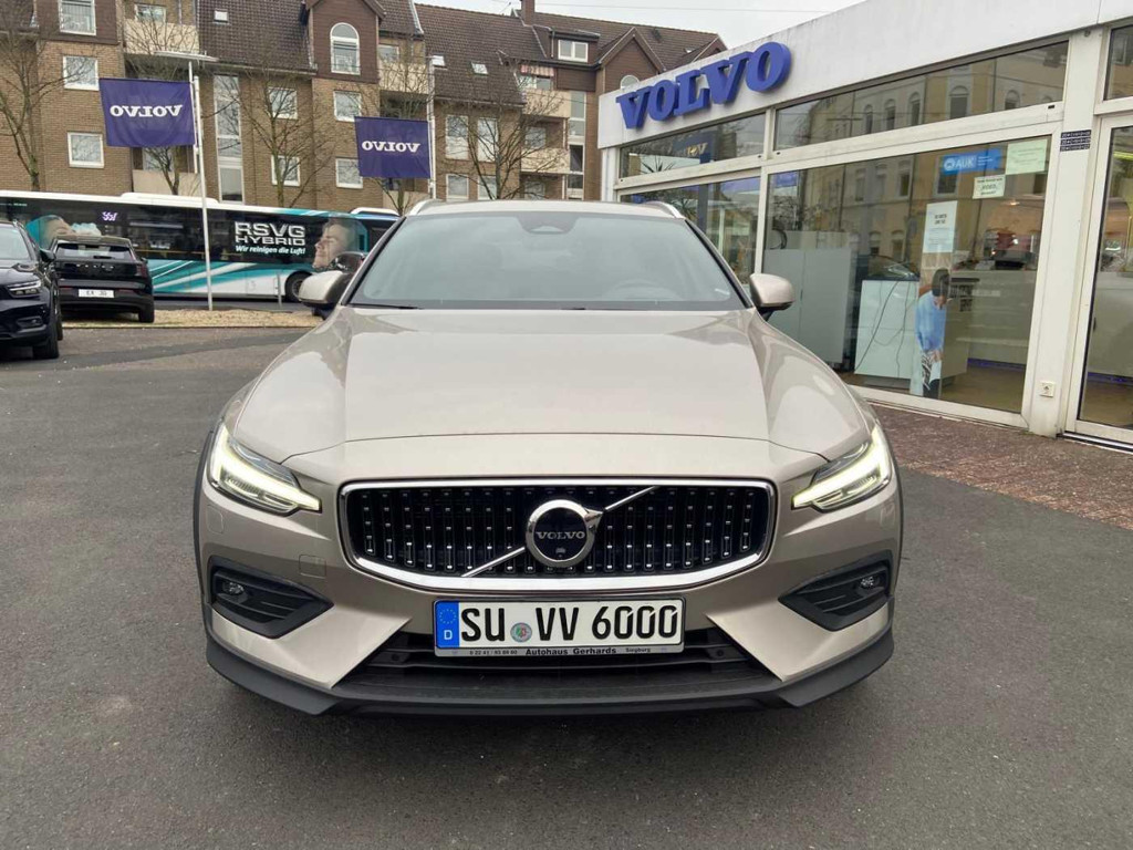Volvo V60 Cross Country