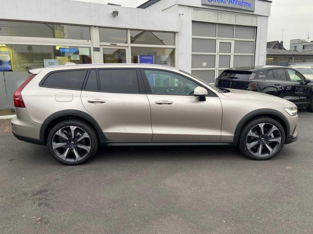 Volvo V60 Cross Country