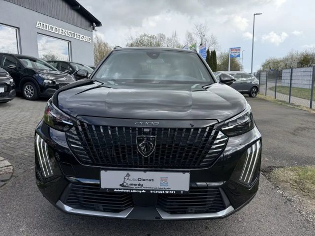 Peugeot 2008 2025 Hybride Benzine