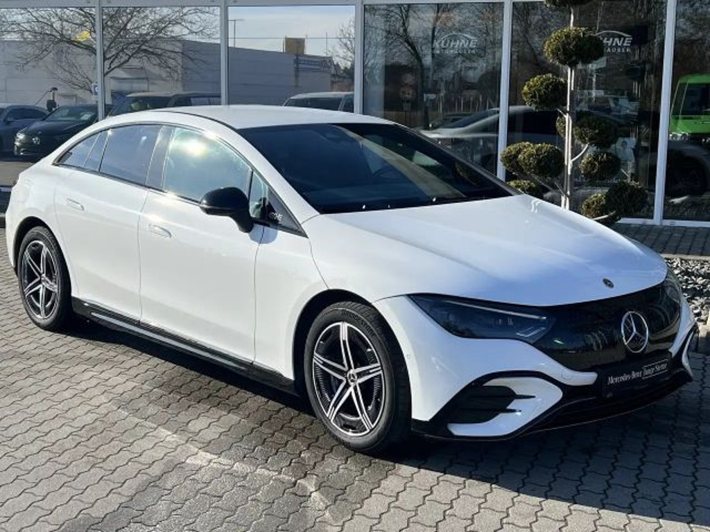 Mercedes-Benz EQE