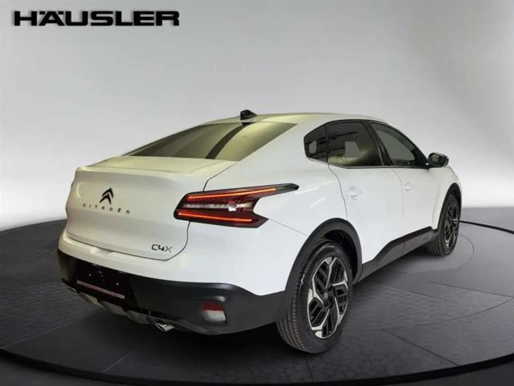 Citroën C4 X