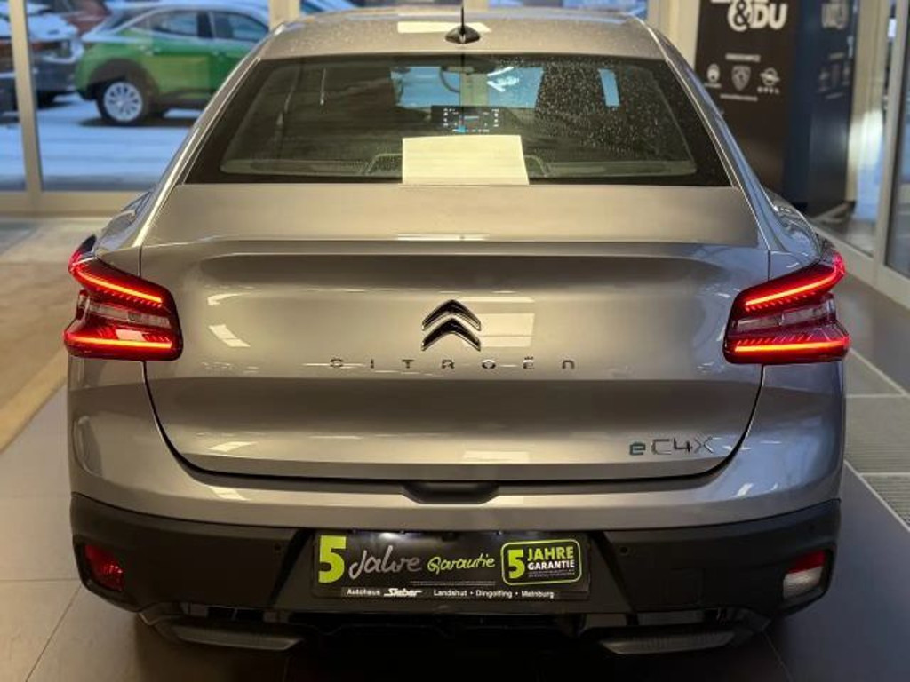 Citroën Ë-C4 X