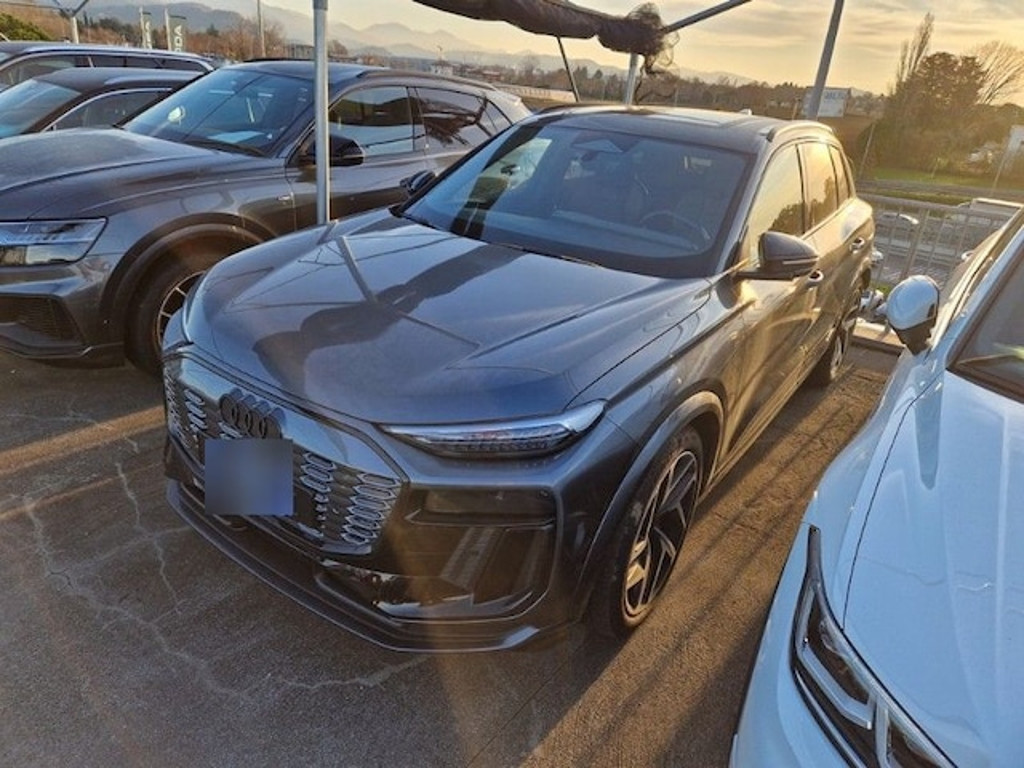 Audi Q6 e-tron