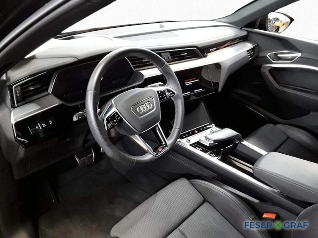 Audi Q8 e-tron
