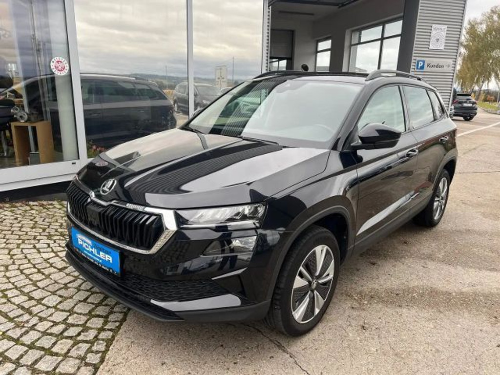 Skoda Karoq 2023 Benzine