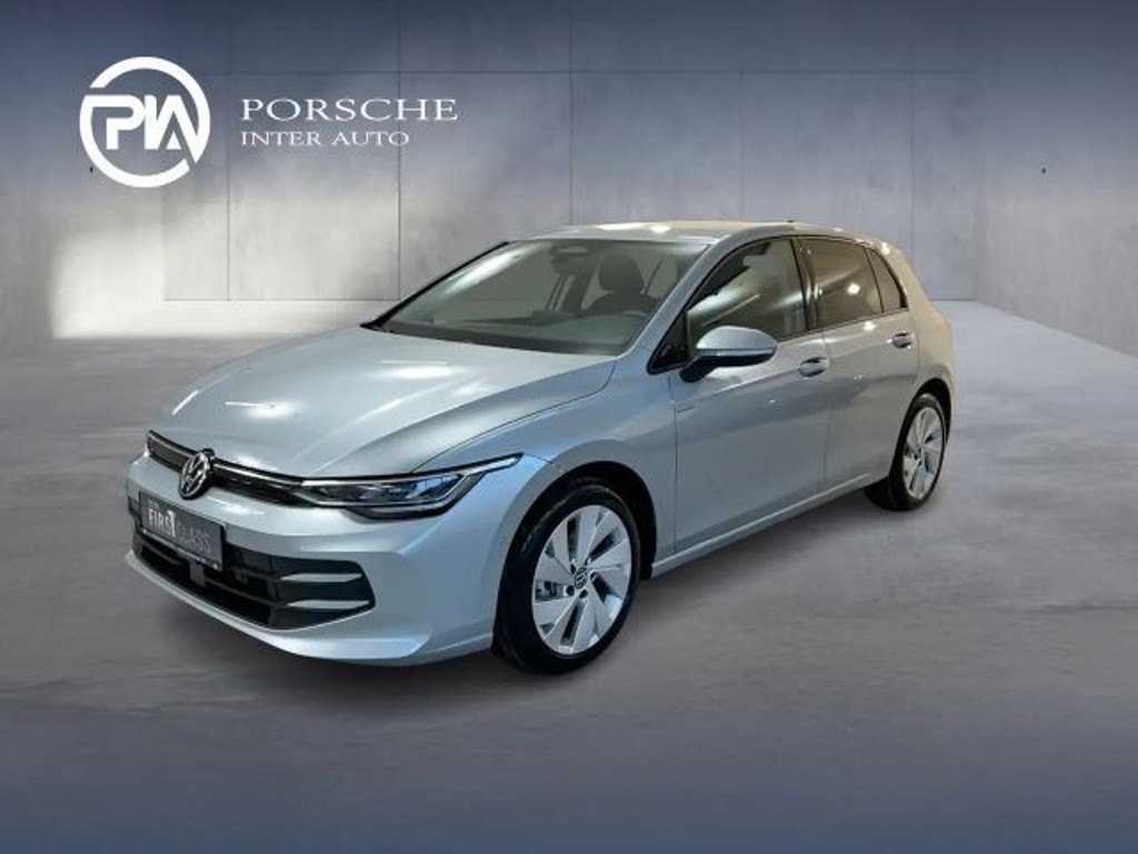 Volkswagen Golf 2025 Benzine