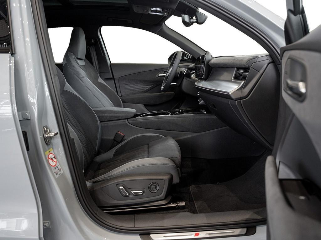 Audi Q3 2025 Hybride Benzine