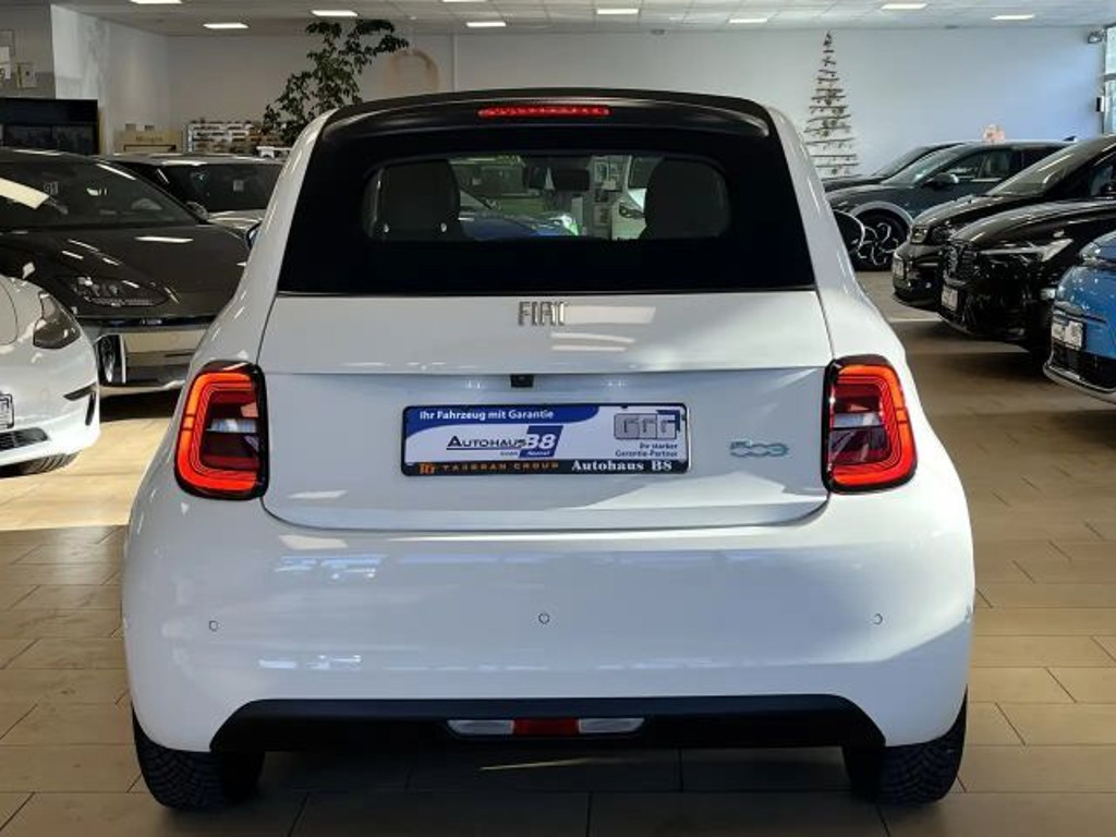 Fiat 500e
