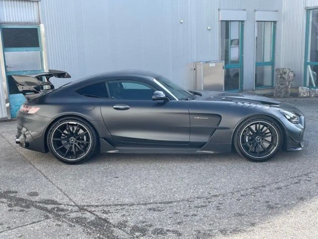 Mercedes-Benz AMG GT