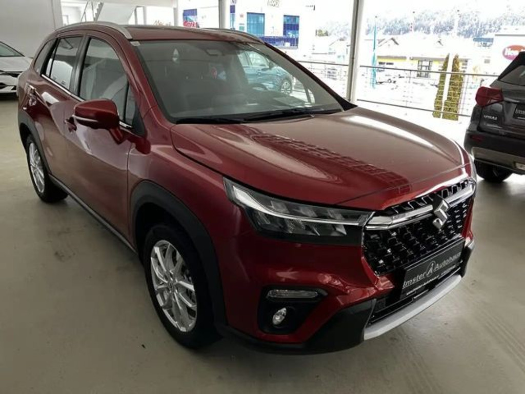 Suzuki S-Cross