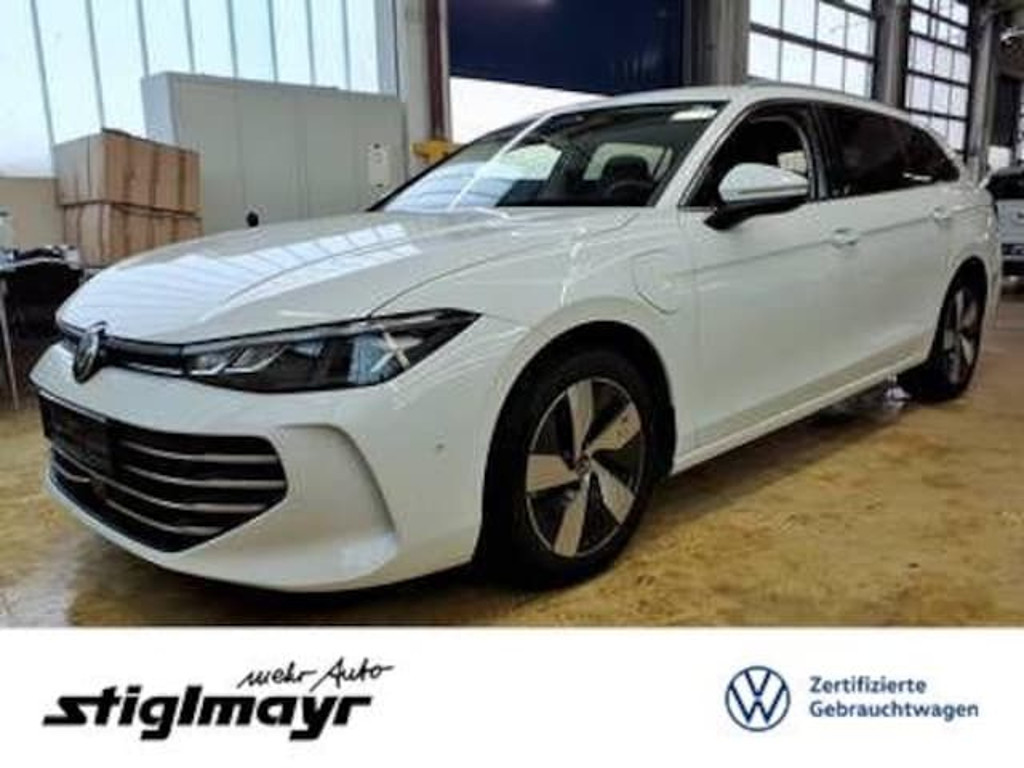 Volkswagen Passat 2025 Hybride Benzine