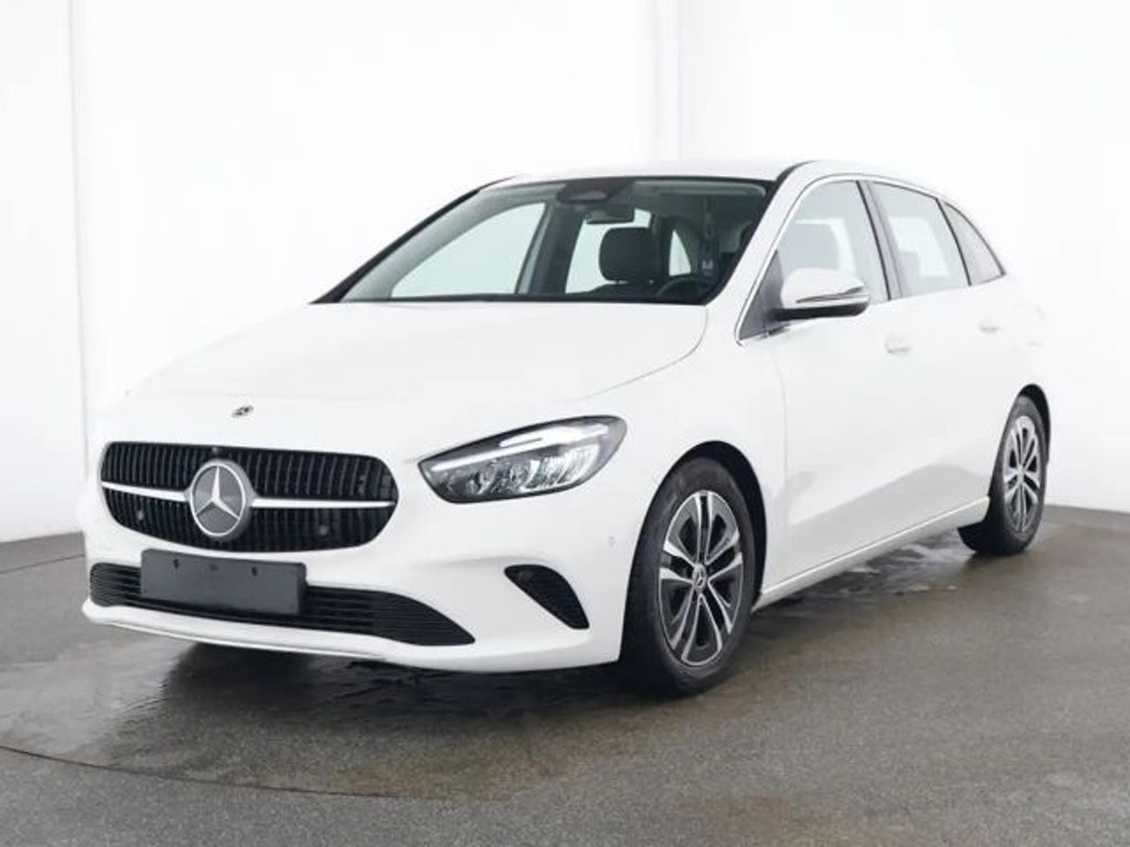 Mercedes-Benz B-Klasse 2024 Benzine