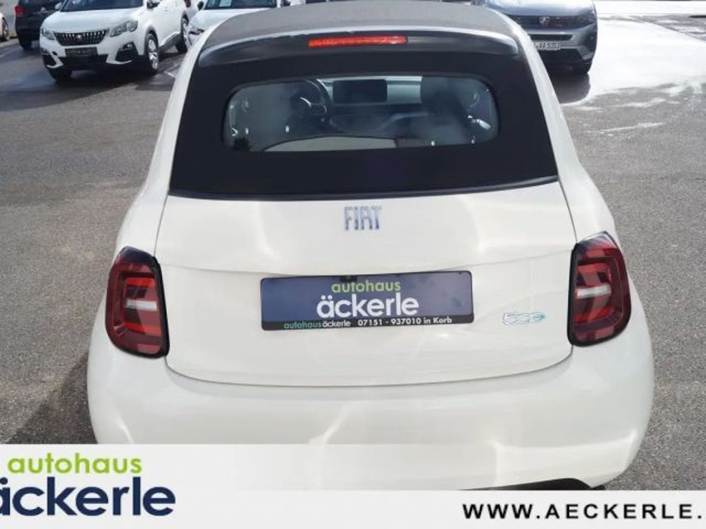 Fiat 500e