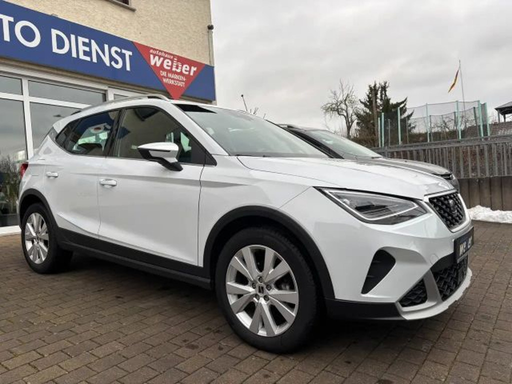 Seat Arona