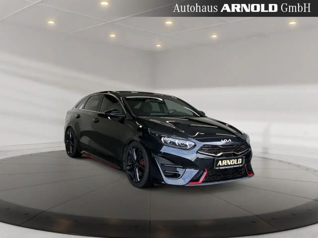 Kia ProCeed