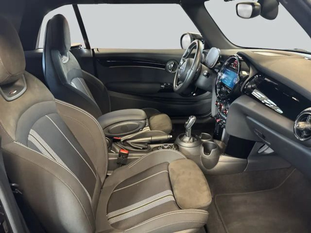 Mini John Cooper Works Cabrio