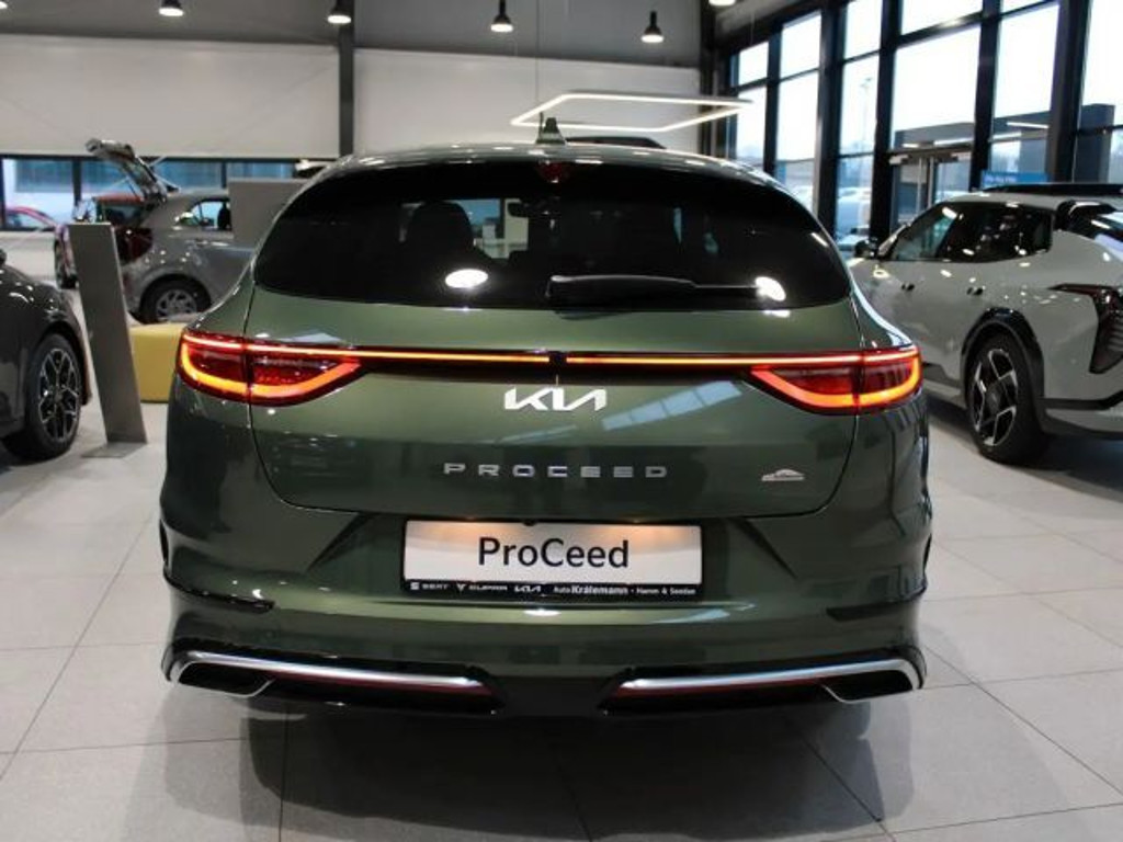 Kia ProCeed