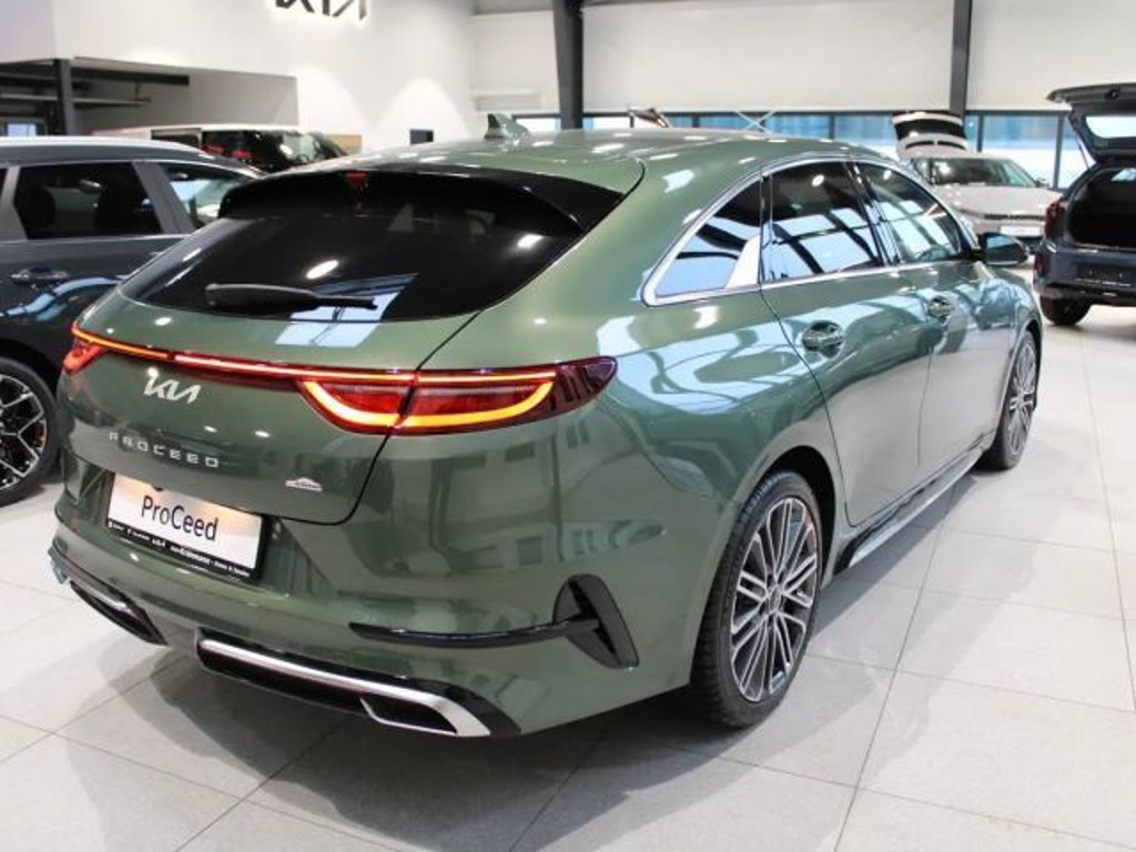 Kia ProCeed