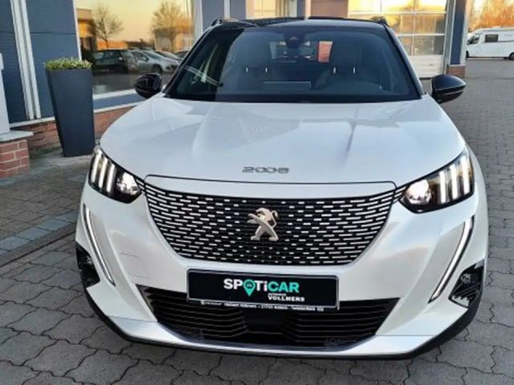 Peugeot e-2008